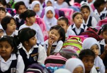 Garis panduan pakaian sekolah kekal