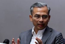 Semakan kad media tak jejas outlet media lama