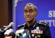 சிங்கப்பூர் ஜோடியிடம் காவல்துறை அதிகாரிகள் லஞ்சம் பெற்றது தொடர்பில் போலீஸ் விசாரணை ஆரம்பம்