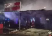Lima kedai musnah terbakar