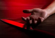 Lelaki berlumuran darah pandu ke balai polis