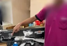 Remaja pegang senjata api tiruan