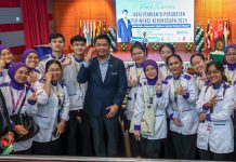 நிபுணத்துவத் துறையில் தொடர்ந்து பணியாற்றுவதற்கான நெகிழ்வு நிலைகளை உருவாக்குவதற்கான சுகாதார அமைச்சகத்தின் (MOH) முன்மொழிவை PSD பரிசீலிக்கும்