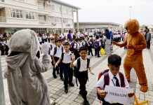 பினாங்கில் 217,000 பேருக்கு மேல் புதிய பள்ளி அமர்வினை தொடங்கினர்