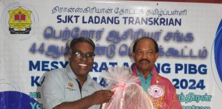 தமிழ்ப்பள்ளி மாணவர்கள் மட்டுமே தாய்மொழியுடன் பிற மொழிகளையும் படிக்க முடிகிறது-டத்தோஸ்ரீ புலவேந்திரன்