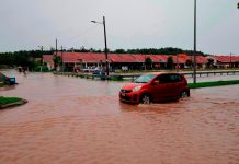 மலாக்காவில் திடீர் வெள்ளம்; 47 பேர் தற்காலிக நிவாரண மையத்தில் தஞ்சம்