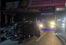 Nahas kereta, bas ekspres-1 maut,1 parah !