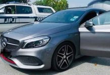 Remaja tiada lesen pandu Mercedes