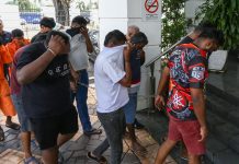 Kes gaduh putus pergelangan tangan 15 ditahan