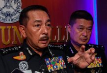 போலி டத்தோஶ்ரீ பட்டத்தை பயன்படுத்திய நபரை தேடும் போலீசார்