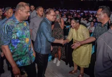 ஏஆர் ரஹ்மான் இசை நிகழ்ச்சியில் கலந்து கொண்ட பிரதமர்