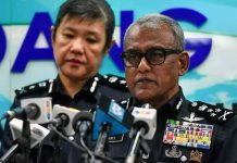 சுற்றுலா மோசடி: இந்தியர்கள் 15 பேர் கைது