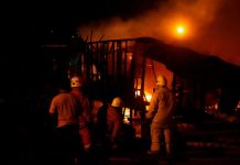 தாவாவ்வில் தீச்சம்பவம்; 8 வீடுகள் முற்றாக எரிந்து நாசம்- பெண் காயம்