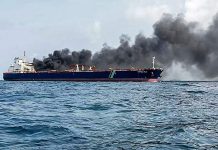 விபத்துக்குள்ளான எண்ணெய்க் கப்பல்கள் ஜோகூர் கடற்பகுதியில் தடுத்துவைப்பு