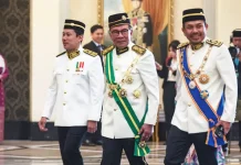 Istiadat Pertabalan: PM sembah tahniah kepada Yang di-Pertuan Agong ke-17