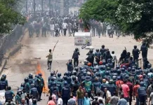 “வீட்டை விட்டு வெளியே வராதீங்க”.. வங்கதேச வன்முறையால் இந்தியர்களுக்கு வெளியுறவுத்துறை எச்சரிக்கை