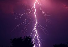 இந்தியாவில் மின்னல் தாக்கி உயிரிழப்பது பெரிதும் அதிகரிப்பு