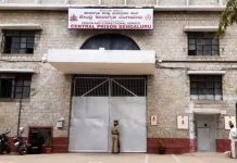 சிறையில் நடிகர் ஜாலி; 9 அதிகாரி பதவி காலி ராஜ உபசார சர்ச்சையால் கர்நாடகாவில் அதிரடி