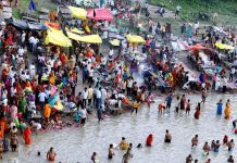 பிஹார் திருவிழாவில் புனித நீராடியபோது 37 குழந்தைகள் உள்பட 43 பேர் உயிரிழப்பு