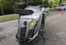 கூலாயில் தெருவிளக்கு மீது மோதிய கார்; ஆடவர் மரணம்