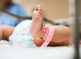 சோப்பு நீரில் குப்புற விழுந்த குழந்தை பலி; பாட்டி கைது