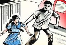 குழந்தையை கடத்த முயற்சித்த வெளிநாட்டவர்: வழிப்போக்கர்களால் முறியடிப்பு