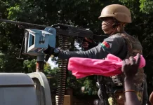 தென்ஆப்பிரிக்க நாட்டில் ஒரு மணி நேரத்திற்குள் 600 பேர் கொலை… 3 நாட்களாக உடலை சேகரித்த அவலம்