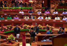 நெங்கிரி மாநில சட்ட மன்ற உறுப்பினராக முஹமட் அஸ்மாவி ஃபிக்ரி பதவி ஏற்றார்