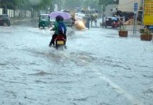 வங்க கடல் தாழமுக்கம்; இலங்கையில் கனமழை வெள்ளத்தில் சிக்கி 12 பேர் பலி-இருவர் மாயம்