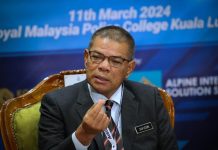 மலேசியா-சிங்கப்பூர் எல்லையூடாக பயணிப்பவர்களுக்கான குடிநுழைவுச் செயலி தயார் – உள்துறை அமைச்சர்