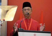 புதிய தலைவரைத் தேர்ந்தெடுப்பதற்கான PN கூட்டத்திற்கு முஹிடின் அழைக்கப்படவில்லையா?