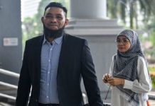 மோசடி தொடர்பில் வலைப்பதிவாளர் பப்பாகோமா கைது