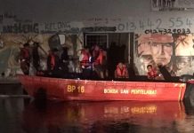 சித்தியவான் பாலத்தின் அடியில் சிக்கிய நால்வர் தீயணைப்பு வீரர்களால் பாதுகாப்பாக மீட்பு