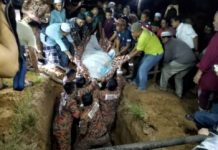 Jenazah lelaki 420 kg selamat dikebumikan