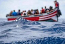 இந்தோனேசியாவில் படகு கவிழ்ந்து விபத்து; 8 பேர் பலி