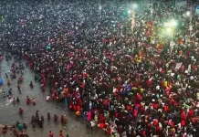 கும்பமேளாவில் புனித நீராடிய பக்தர்கள் எண்ணிக்கை 10 கோடியை கடந்தது