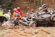 ஜாவா நிலச்சரிவு: பலி எண்ணிக்கை 25 ஆக அதிகரிப்பு