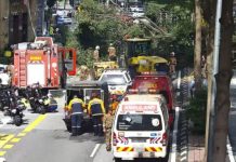 கோலாலம்பூர் புடு பகுதியில் மரம் விழுந்து இருவர் காயம்