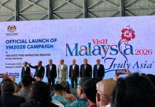 Kempen Visit Malaysia 2026 PM Anwar lancar