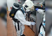 Terhidu gas bocor – 3 pekerja restoran pengsan !