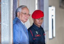 நஜிப்பின் வீட்டுக்காவல்: விவாதம் நடந்ததா?; பிரதமர் விளக்கம்