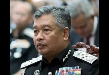 Selit 12 pasport di pinggang – Pegawai imigresen KLIA ditahan