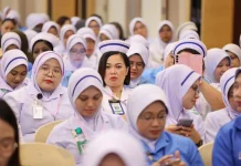 Waktu kerja 45 jam seminggu bagi jururawat ditangguh