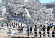 மியான்மர் நிலநடுக்கத்தில் 20 பேர் பலி.. கொல்கத்தா, இம்பால் பகுதிகளிலும் நிலஅதிர்வால் பரபரப்பு