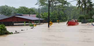 ஜோகூரில் வெள்ளத்தால் பாதிக்கப்பட்டவர்களின் எண்ணிக்கை அதிகரிப்பு