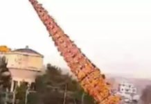 பெங்களூரில் 150 அடி உயரமுள்ள கோவில் தேர் சரிந்து விழுந்தது