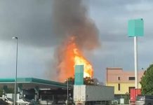 Kebakaran Putra Heights, api menjulang lebih 20 tingkat