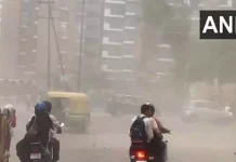 டெல்லியில் திடீரென பெய்த மழை; வெப்பம் தணிந்து மக்கள்