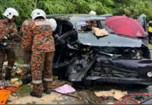 இரண்டு MPVகள் நேருக்கு நேர் மோதிக்கொண்டதில் ஒருவர் பலி, 4 பேர் காயம்