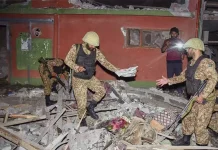 இந்தியா நடத்திய தாக்குதலில் உயிரிழந்தோர் எண்ணிக்கை 31 ஆக அதிகரிப்பு; பாக். ராணுவம்